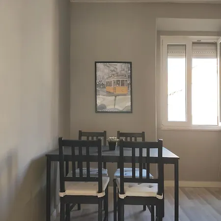 Terrace River Center Apartment